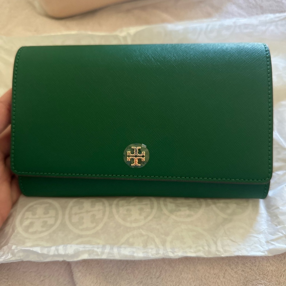 Tory Burch Wallet on Chain